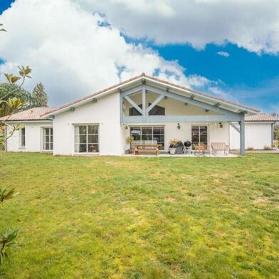 Maison 5 pièces 492000 €