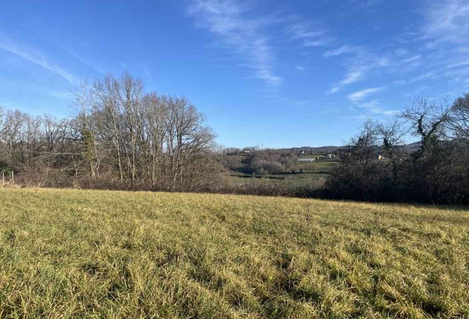 Terrain à bâtir de 0 pièces principales — photo 1