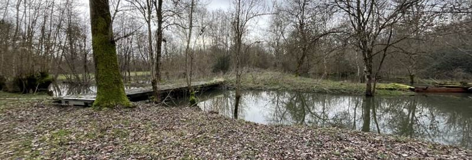 Garage   m² à vendre à Saint-Hilaire-la-Palud (79210)