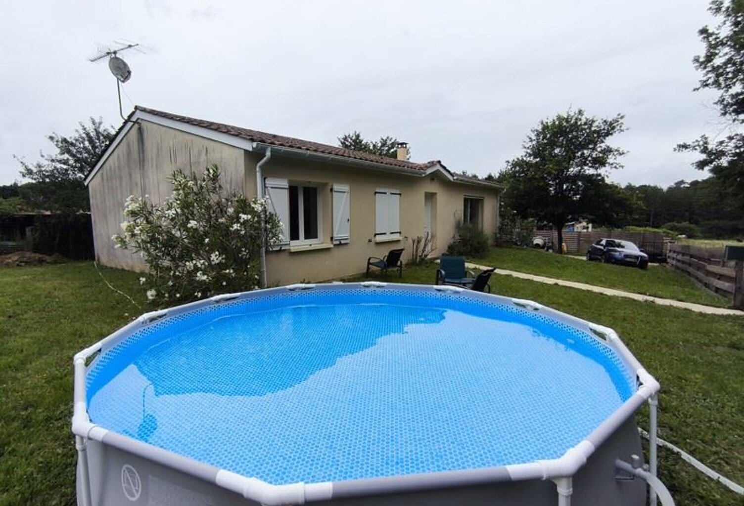 Pavillon de 6 pièces principales — photo 1
