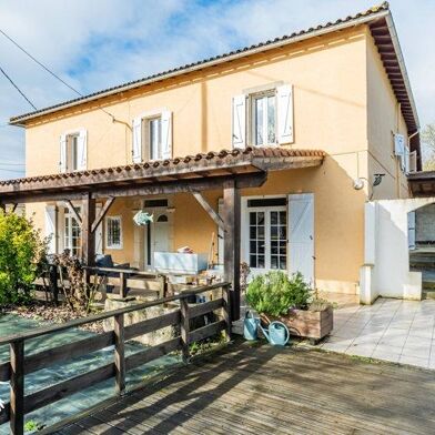 Maison 7 pièces 349000 €
