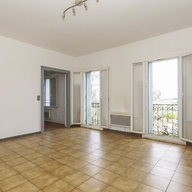 Appartement 3 pièces 114030 €