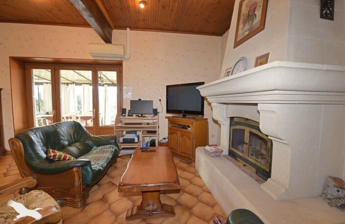 Maison en pierre de 7 pièces principales — photo 3