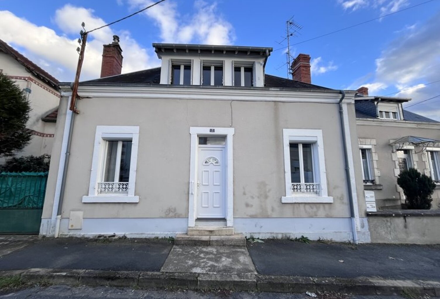 Maison de ville de 4 pièces principales — photo 1