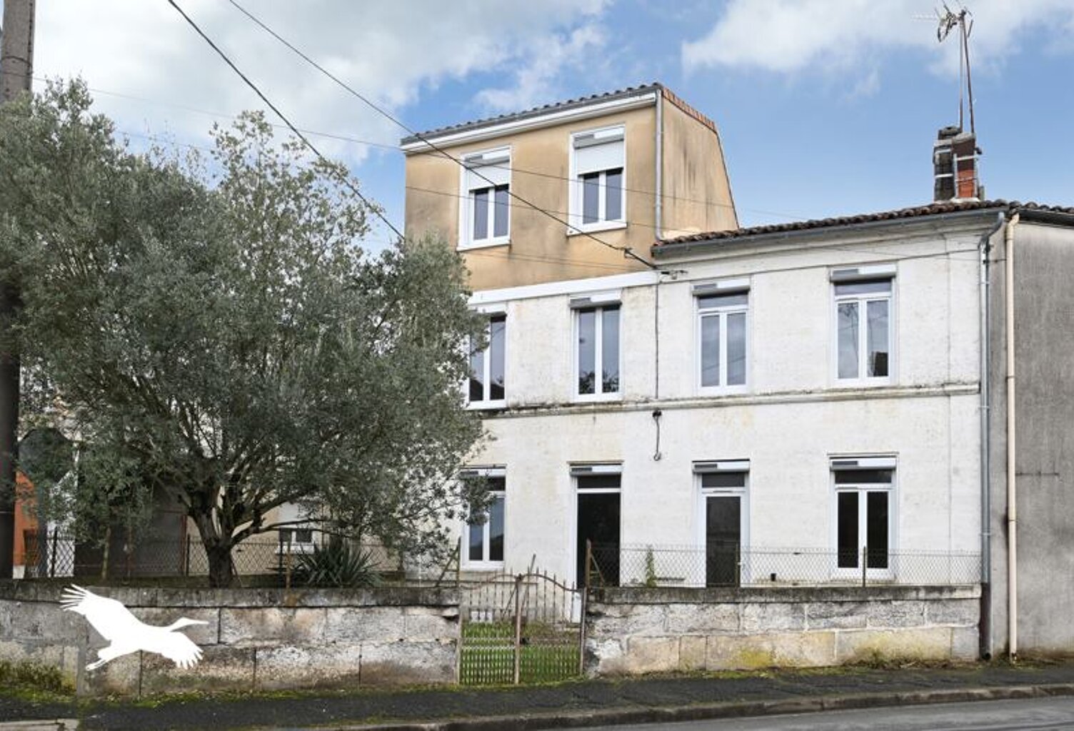 Maison de bourg de 7 pièces principales — photo 1