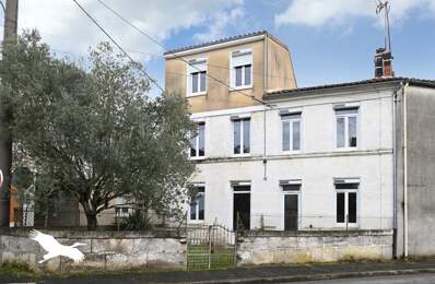 Maison de bourg de 7 pièces principales — photo du bien