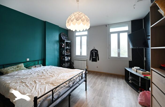 Maison de bourg de 7 pièces principales — photo 4