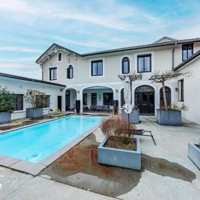 Maison 6 pièces 448232 €