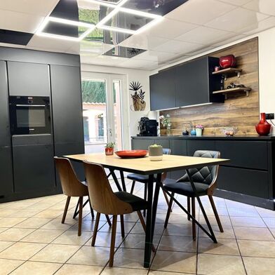 Maison 9 pièces 499200 €