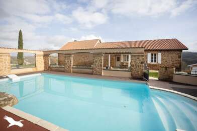 Maison 9 pièces 499200 €