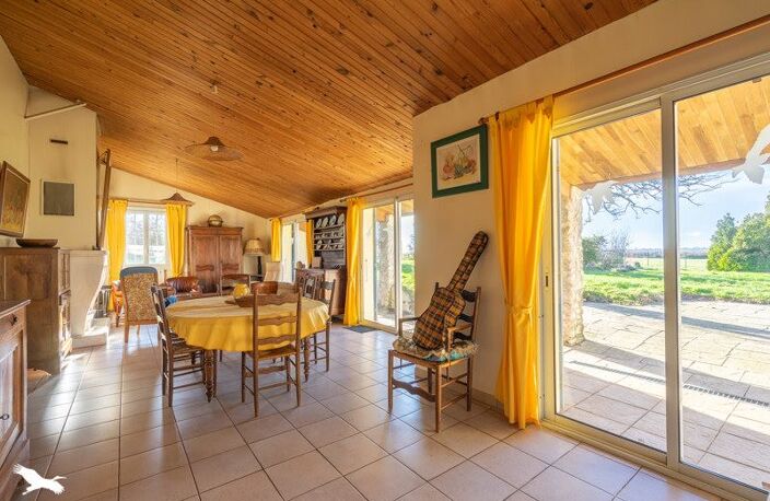Vente maison 10 pièces 300 m² Meschers-sur-Gironde (17132) — photo 3