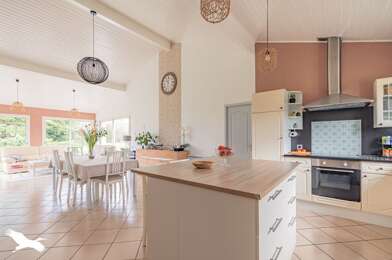 Maison 5 pièces 284000 €