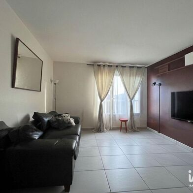 Appartement 3 pièces 1176 €