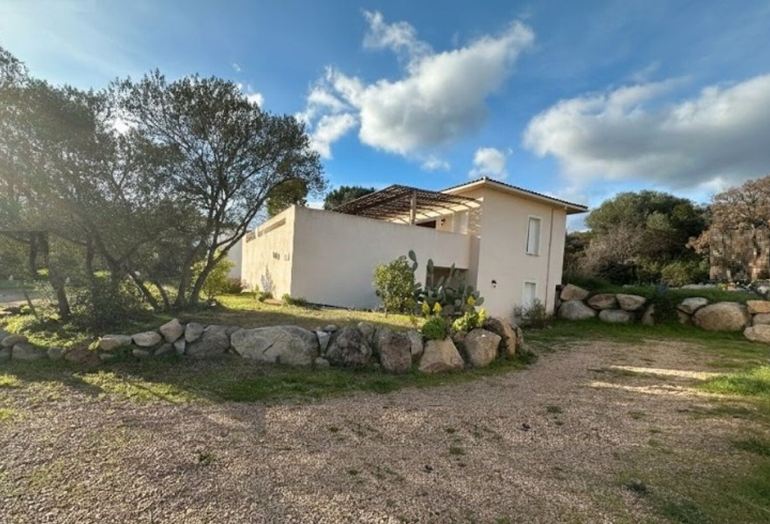 VILLA proximité PORTO- VECCHIO sur la commune de LECCI — photo 1