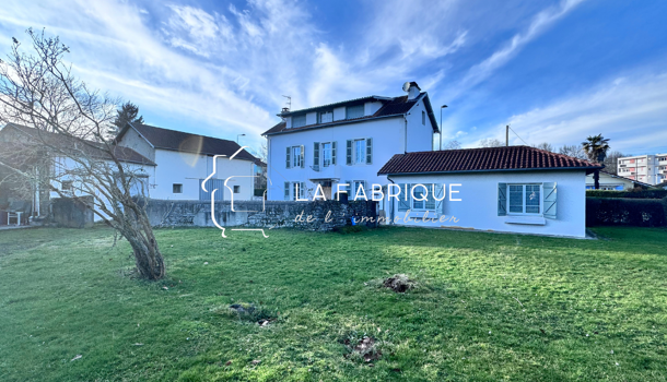 Villa / Maison 8 pièces  à vendre Pau 64000