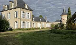 Maison 12 Pièces 450 m² à vendre à Vornay (18130)