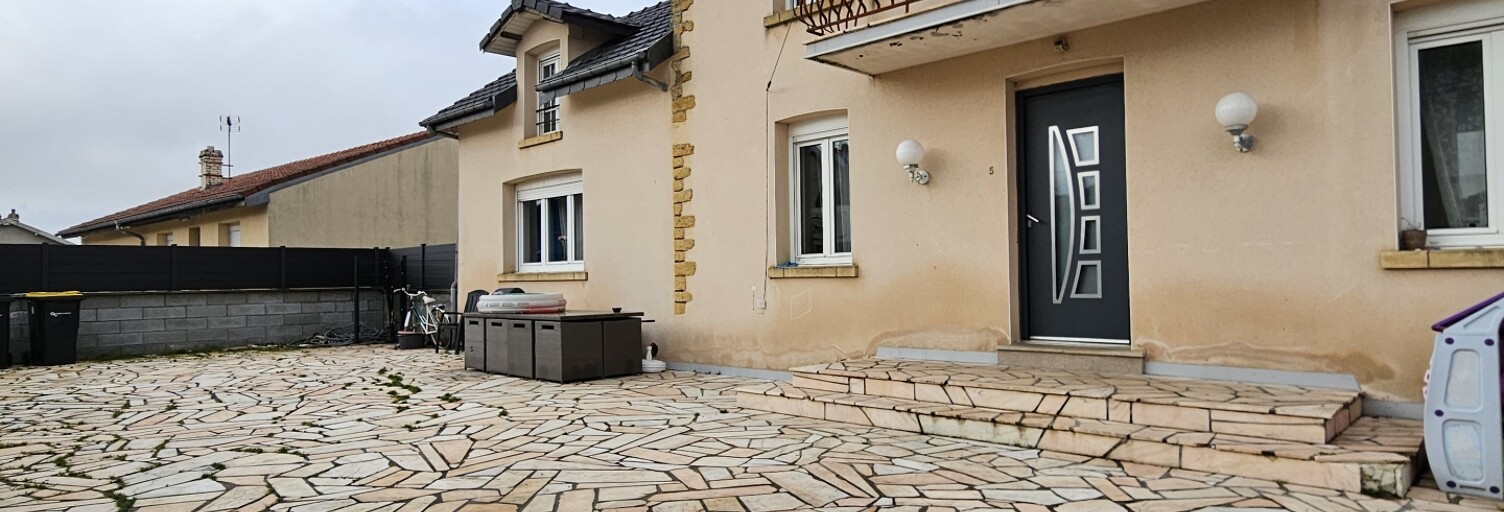 Appartement 4 Pièces 131 m² à vendre à Cosnes-et-Romain (54400)