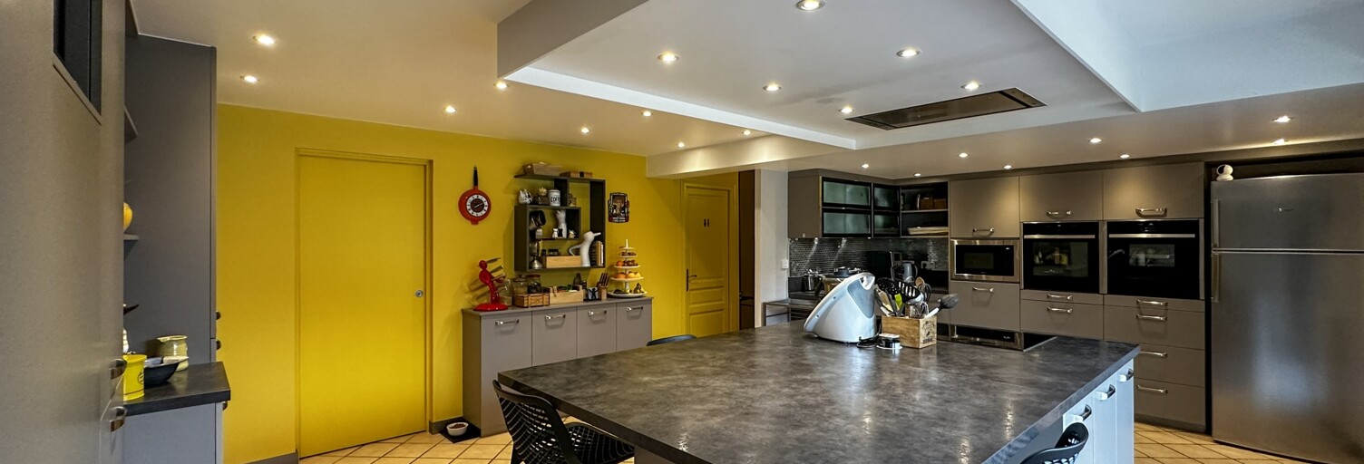 Maison 10 Pièces 370 m² à vendre à Épreville-près-le-Neubourg (27110)