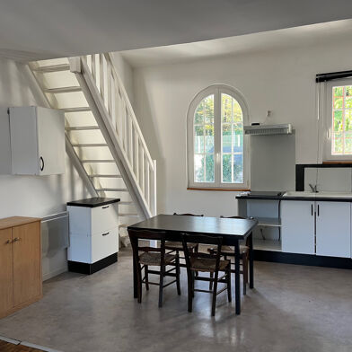 Appartement 1 pièces 390 €