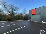 Location Local d'activités 150 m&sup2; — photo 2