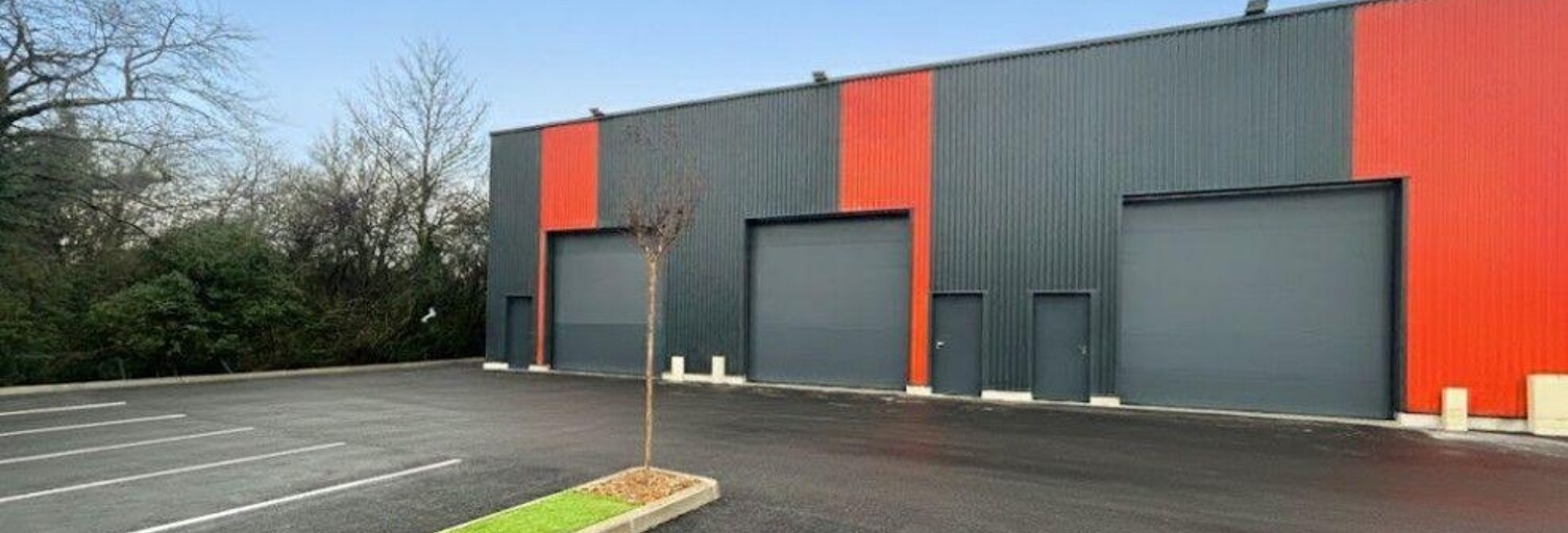 Commerce  450 m² à louer à Charvieu-Chavagneux (38230)
