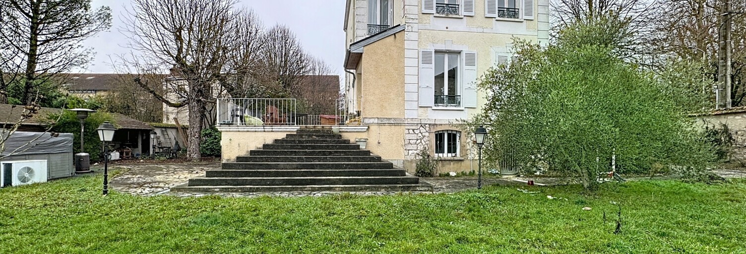 Maison 7 Pièces 262 m² à vendre à Montereau-Fault-Yonne (77130)