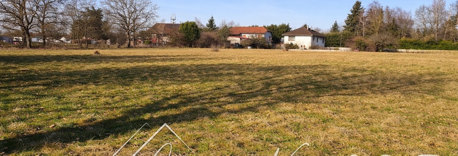 Terrain  9783 m² à vendre à Les Abrets en Dauphiné (38490)