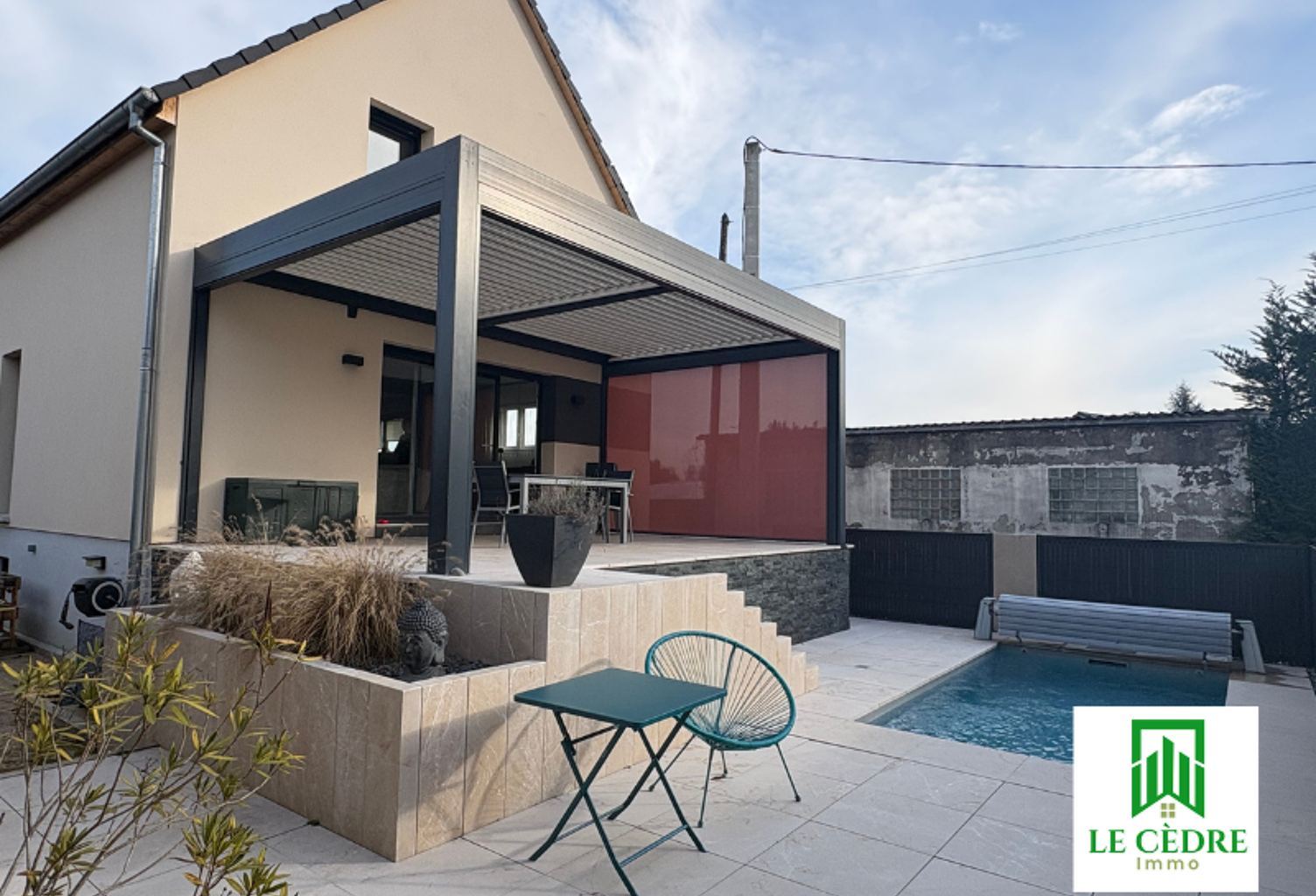 Maison 5 pièces avec piscine — photo 1