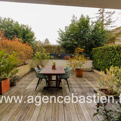 Appartement 3 pièces 1700 €