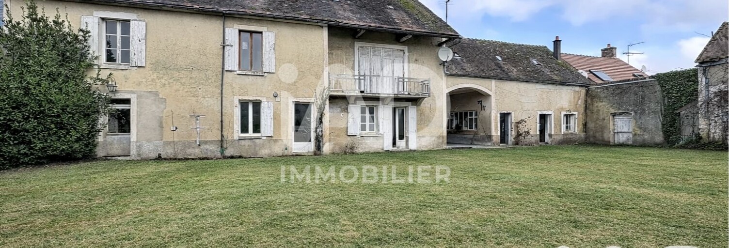 Maison 8 Pièces 167 m² à vendre à Sceaux-du-Gâtinais (45490)
