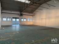 Location Local d'activités 202 m&sup2; — photo 2