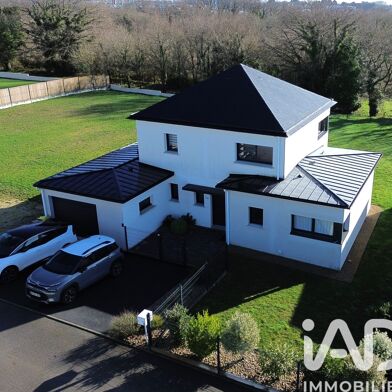 Maison 6 pièces 679900 €