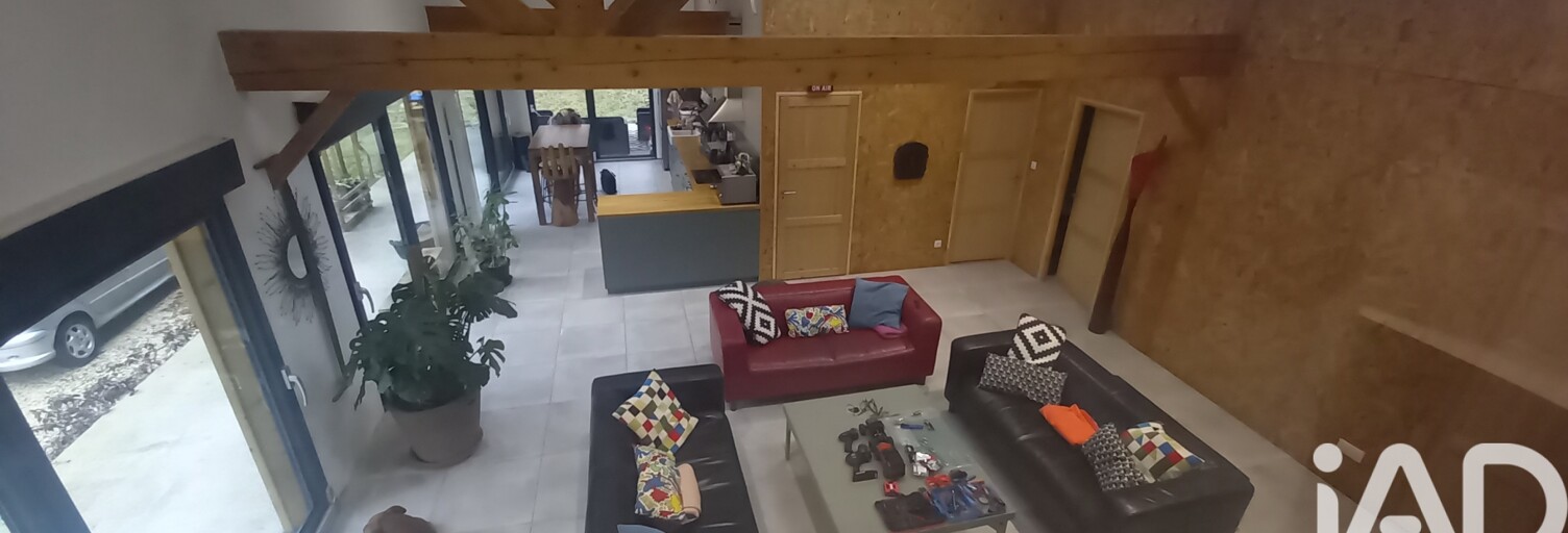 Maison 5 Pièces 160 m² à vendre à Saint-Bonnet-sur-Gironde (17150)