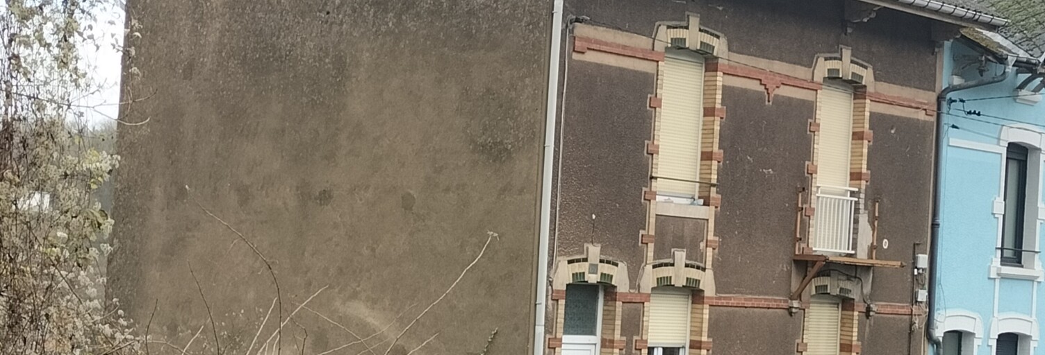 Immeuble  170 m² à vendre à Longuyon (54260)