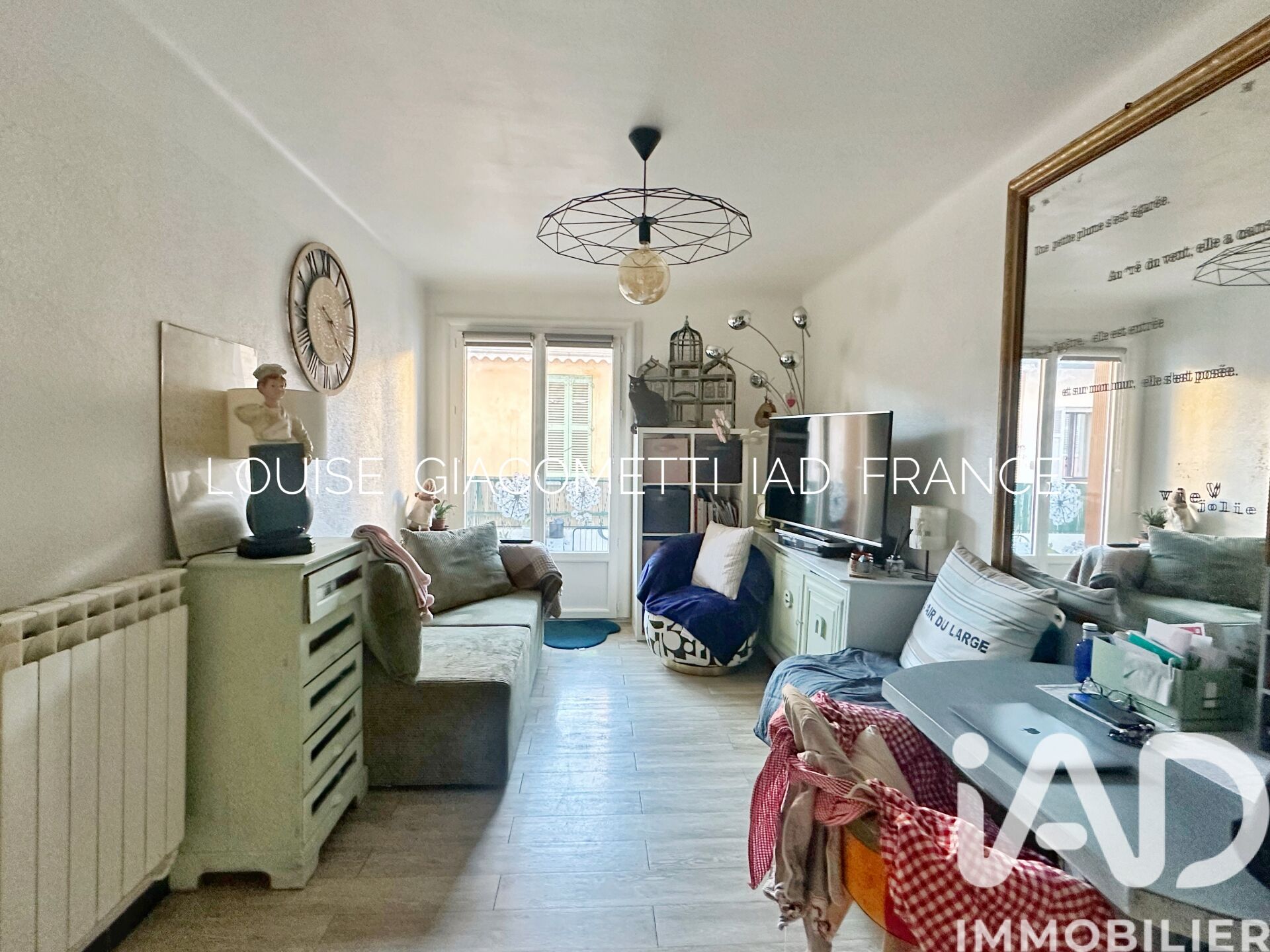 Vente Appartement 2 pièces - Photo 2
