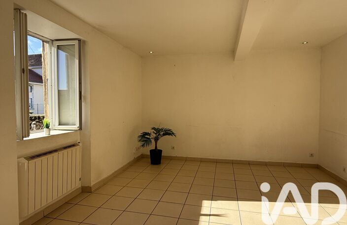 Vente Maison/villa 4 pièces — photo 2