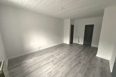 Appartement 2 pièces 415 €