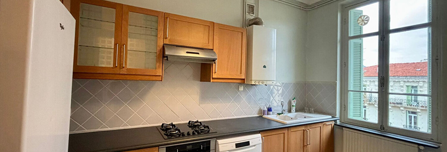 Appartement 3 Pièces 82 m² à louer à Nice (06000)
