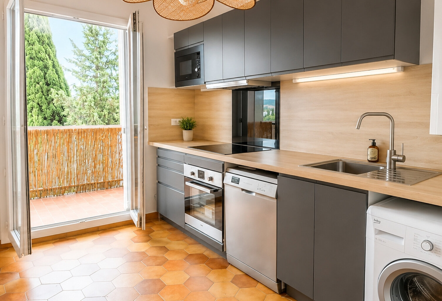 Spacieux T4 de 87 m2 avec loggia & parking — photo 1