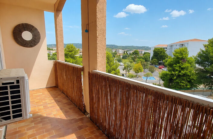 Spacieux T4 de 87 m2 avec loggia & parking — photo 4