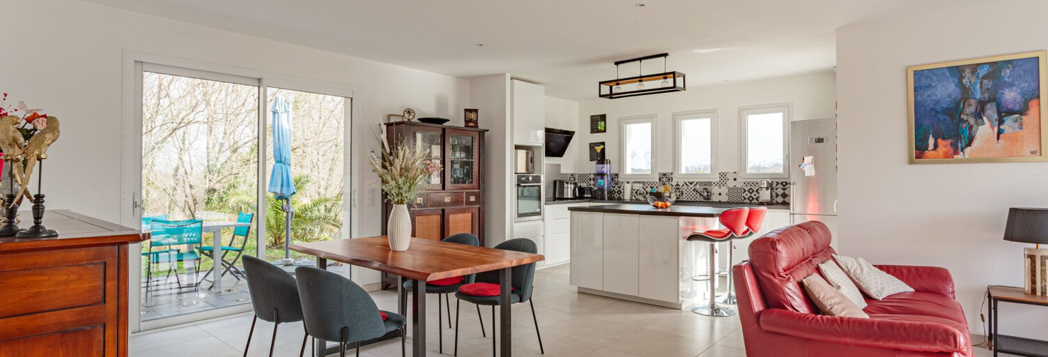 Maison 5 Pièces 132 m² à vendre à Sainte-Marie-de-Gosse (40390)