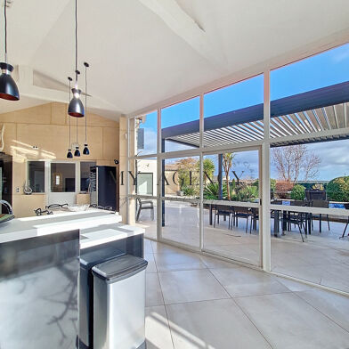 Maison 8 pièces 798000 €