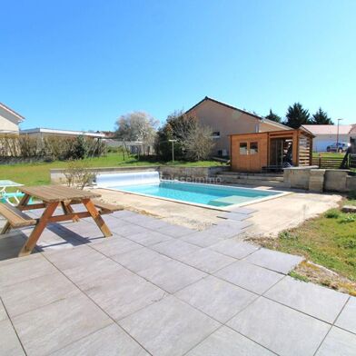 Maison 7 pièces 298000 €