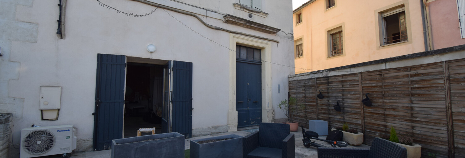 Immeuble  214 m² à vendre à Carpentras (84200)