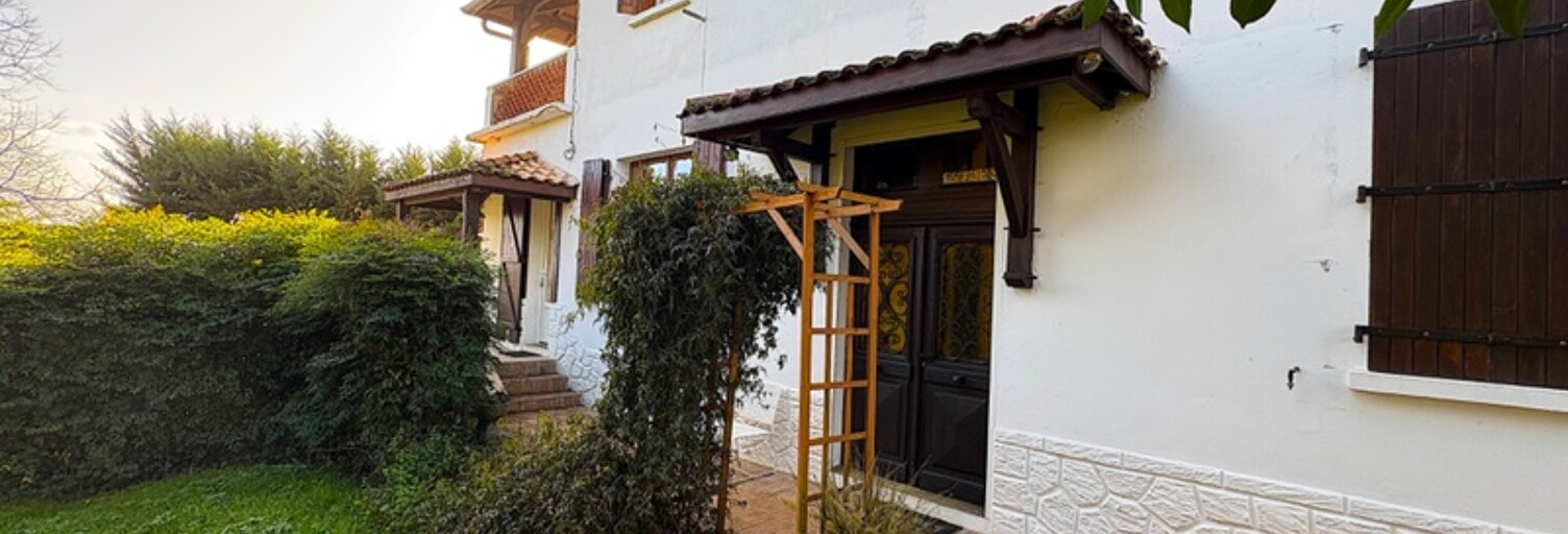 Maison 8 Pièces 253 m² à vendre à Barcelonne-du-Gers (32720)