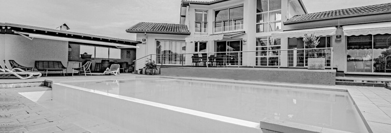 Maison 8 Pièces 226 m² à vendre à Dax (40100)