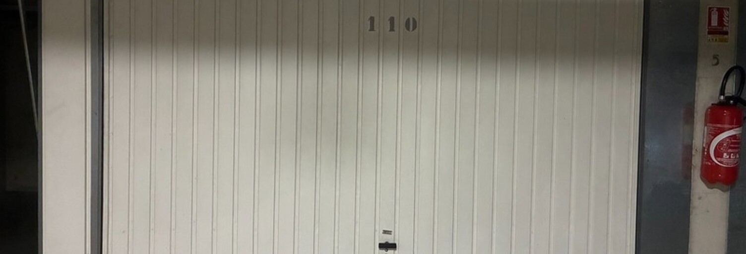 Garage  16 m² à vendre à Marseille 9 (13009)