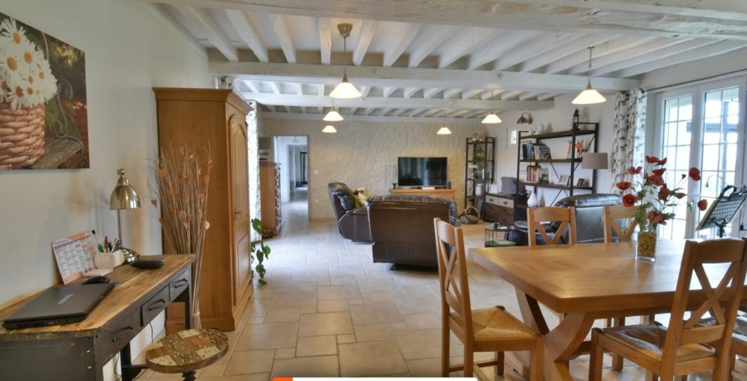 RARE – MAISON D’EXCEPTION AVEC DÉPENDANCES ET GRAND TERRAIN — photo 1