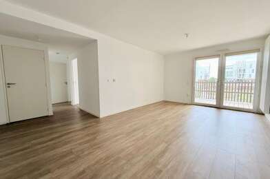 Appartement 3 pièces 242000 €