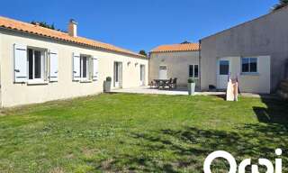 Maison 4 Pièces 96 m² à louer à Saint-Laurent-de-la-Prée (17450)